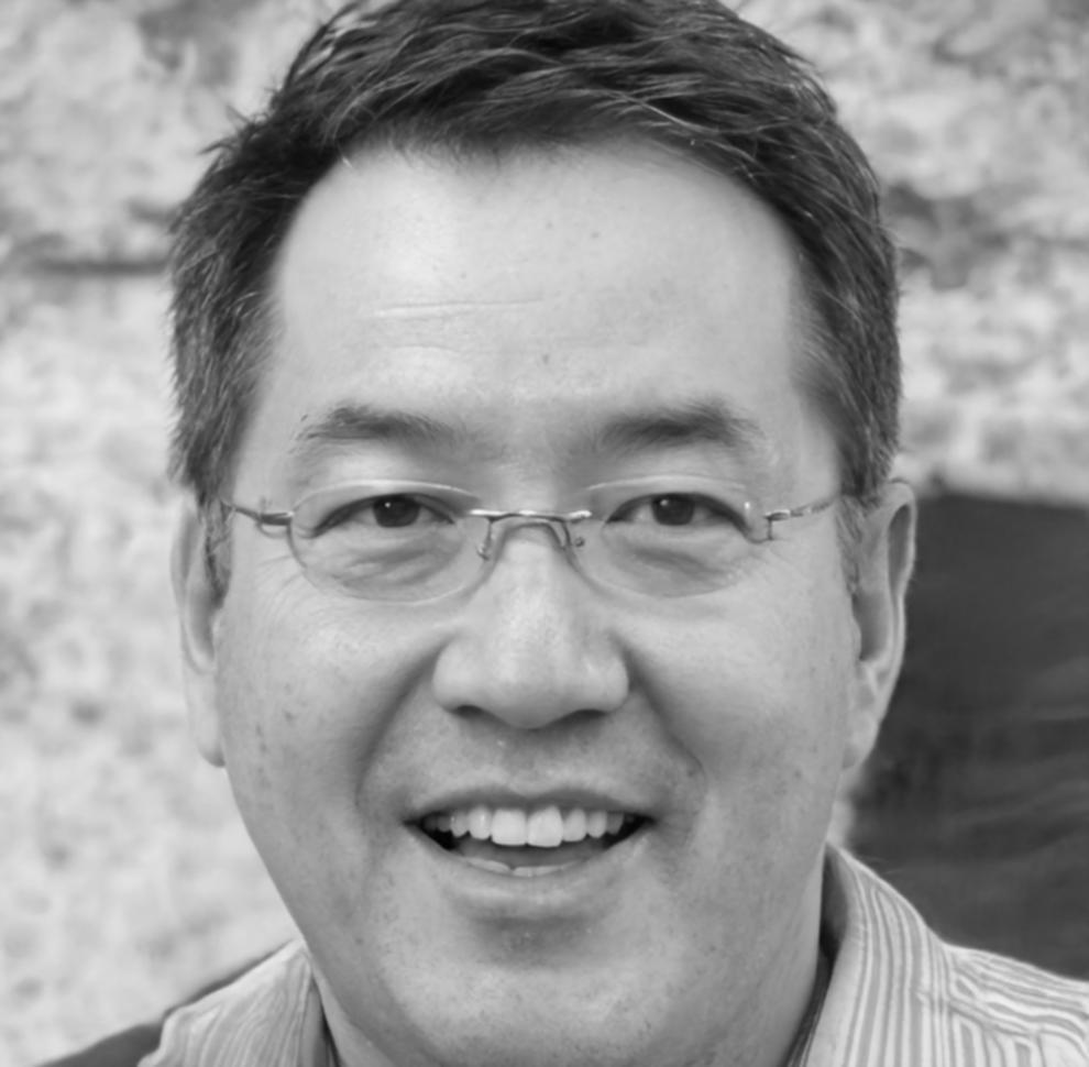 Retrato profesional de Lluc Balaguer, experto en análisis financiero